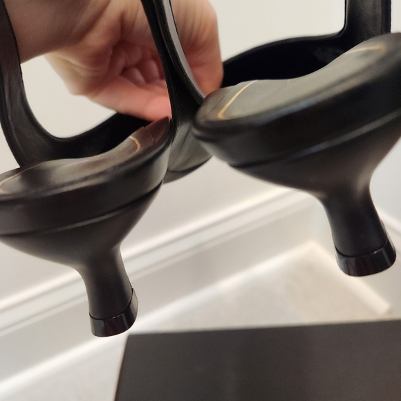 NWT - Vionic - Ziva - Black Leather Pointed Toe Pumps Kitten Heels Shoes - Picture 7 of 7